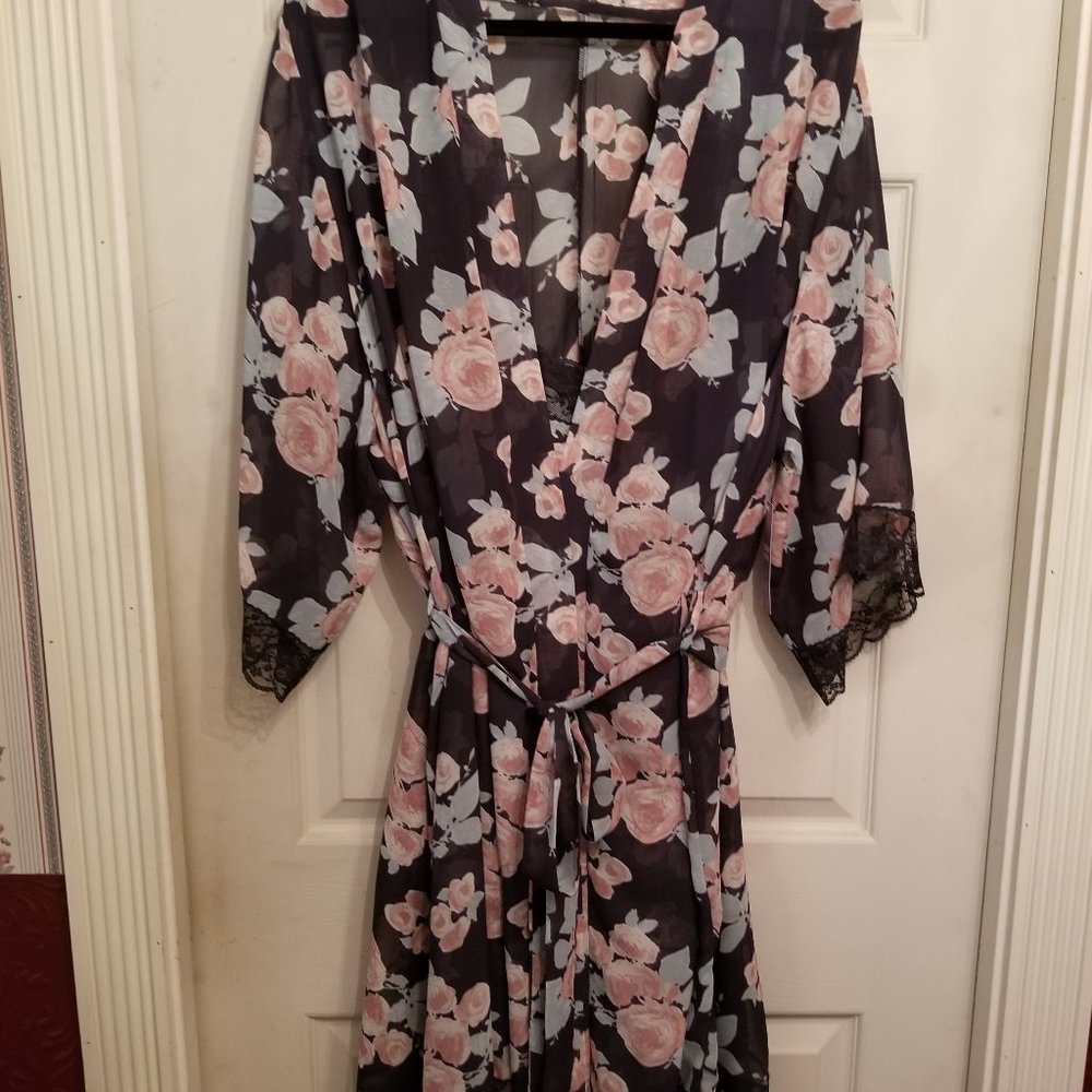 Negligee & Robe set
